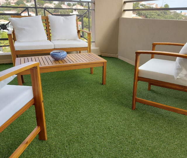 Choisir un gazon synthétique pour un balcon