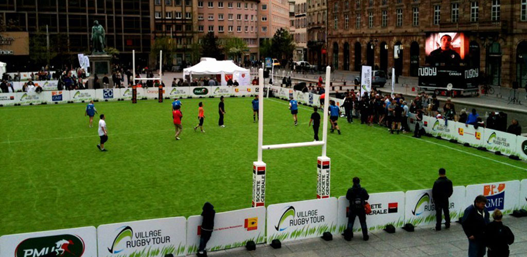 terrain de rugby en pelouse synthétique