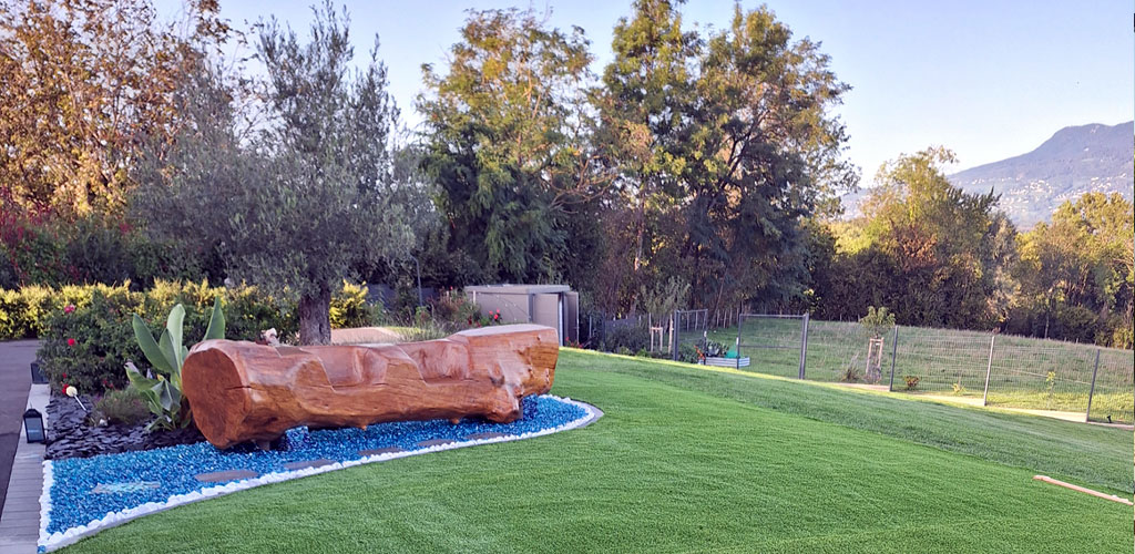 Large garden with artificial grass