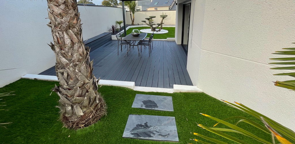 Landscaped artificial grass in a garden