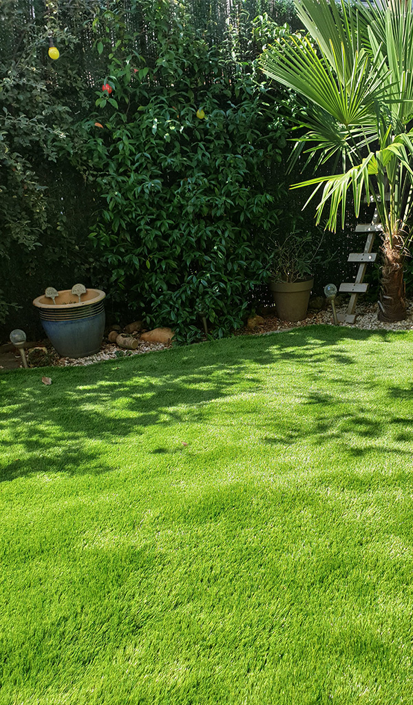 Gaon synthétique sur un jardin